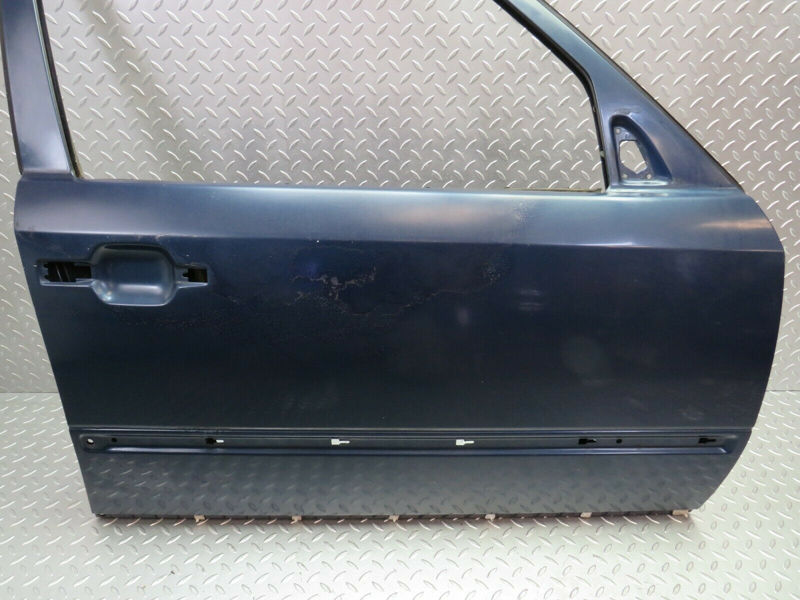 24410 Mercedes-Benz S124 220TE Wagon Front Right Door