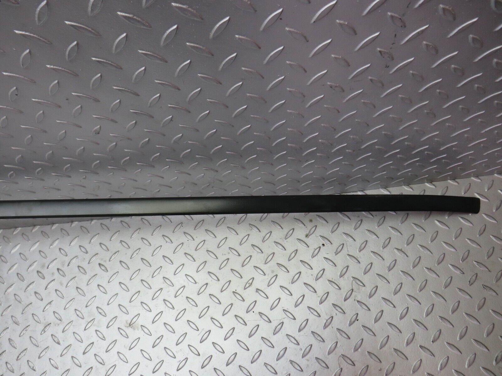 29216 Mercedes-Benz W124 230E Roof Chrome Trim Left Side 1246900397