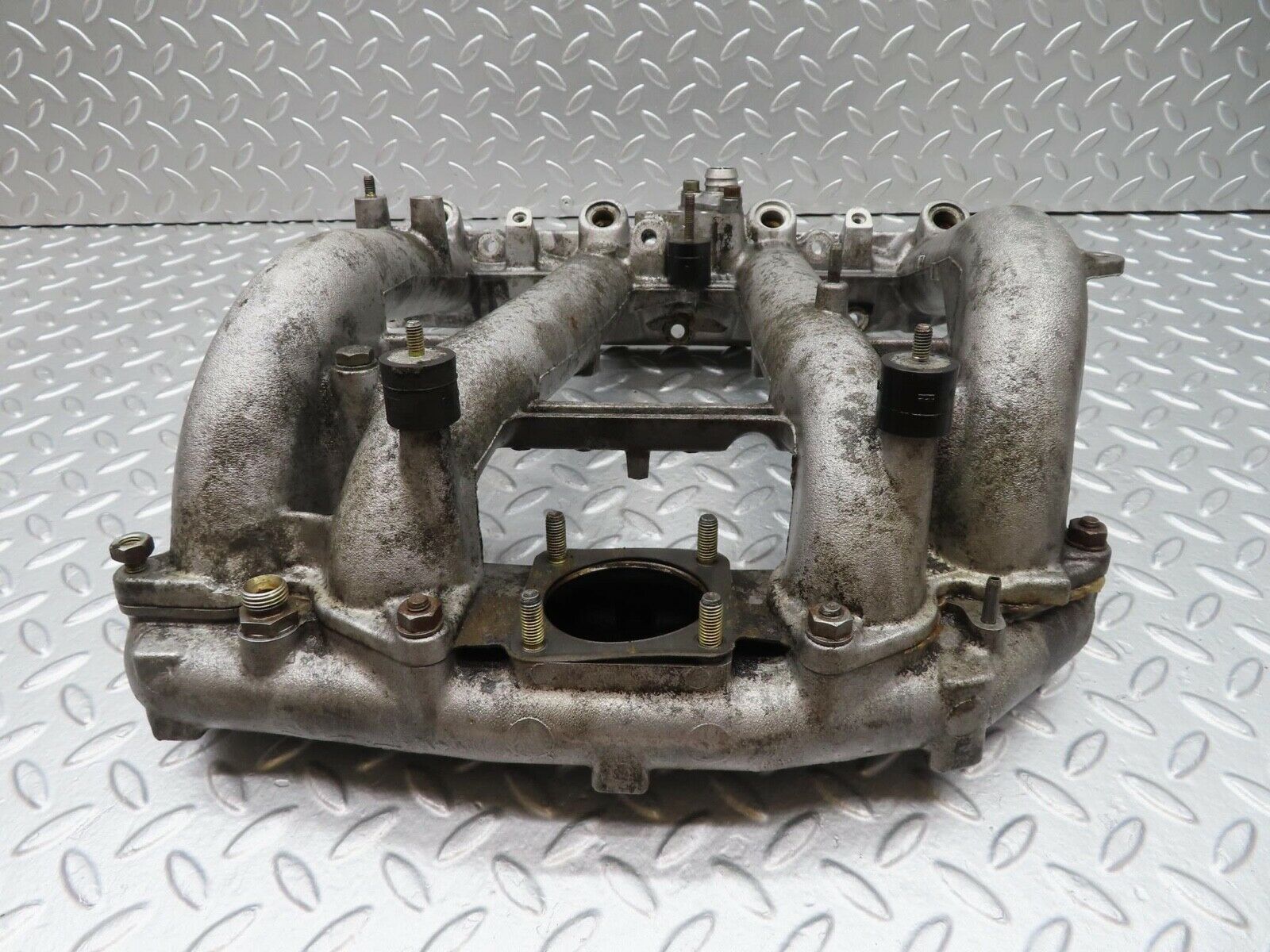 14809 Mercedes-Benz W201 190E Intake Manifold 1021413501
