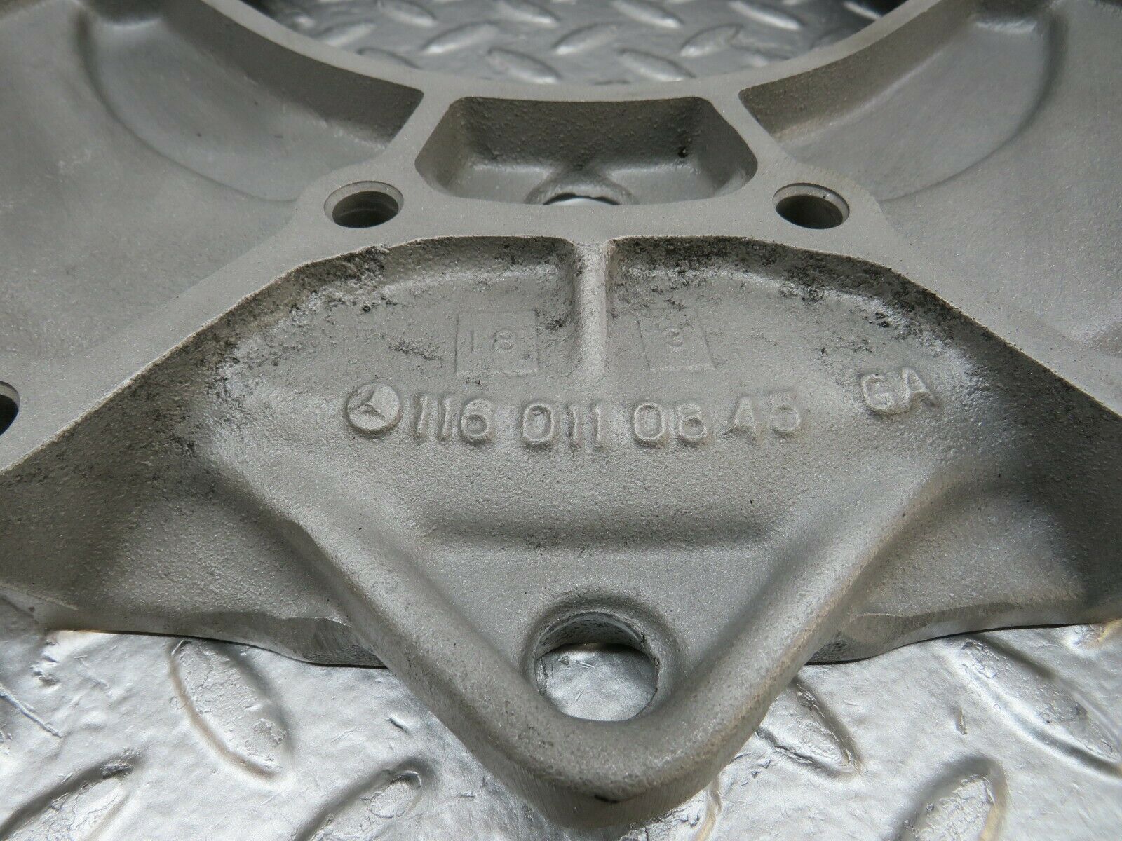 23891 Mercedes-Benz C107 450SLC Coupe Gearbox Flange 1160110845