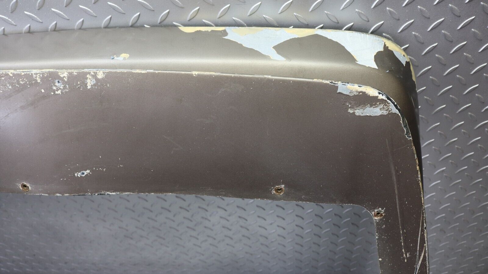 37255 Mercedes-Benz C126 420SEC Coupe Rear Bumper