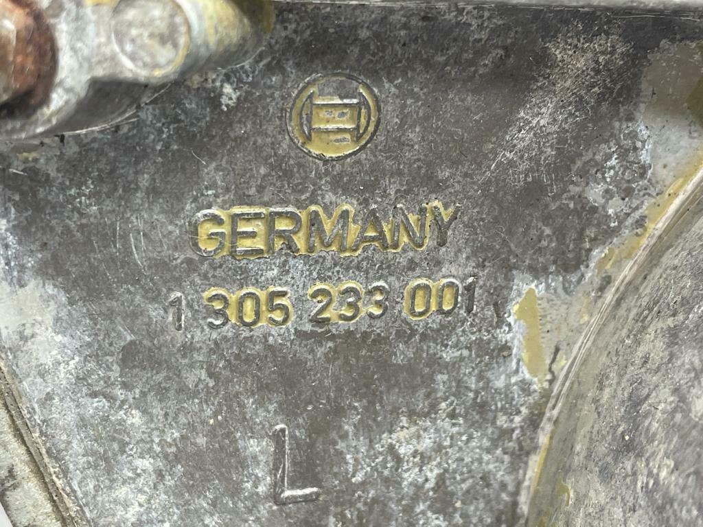 0040 Mercedes-Benz W116 350SE Left Front Indicator 1305233001