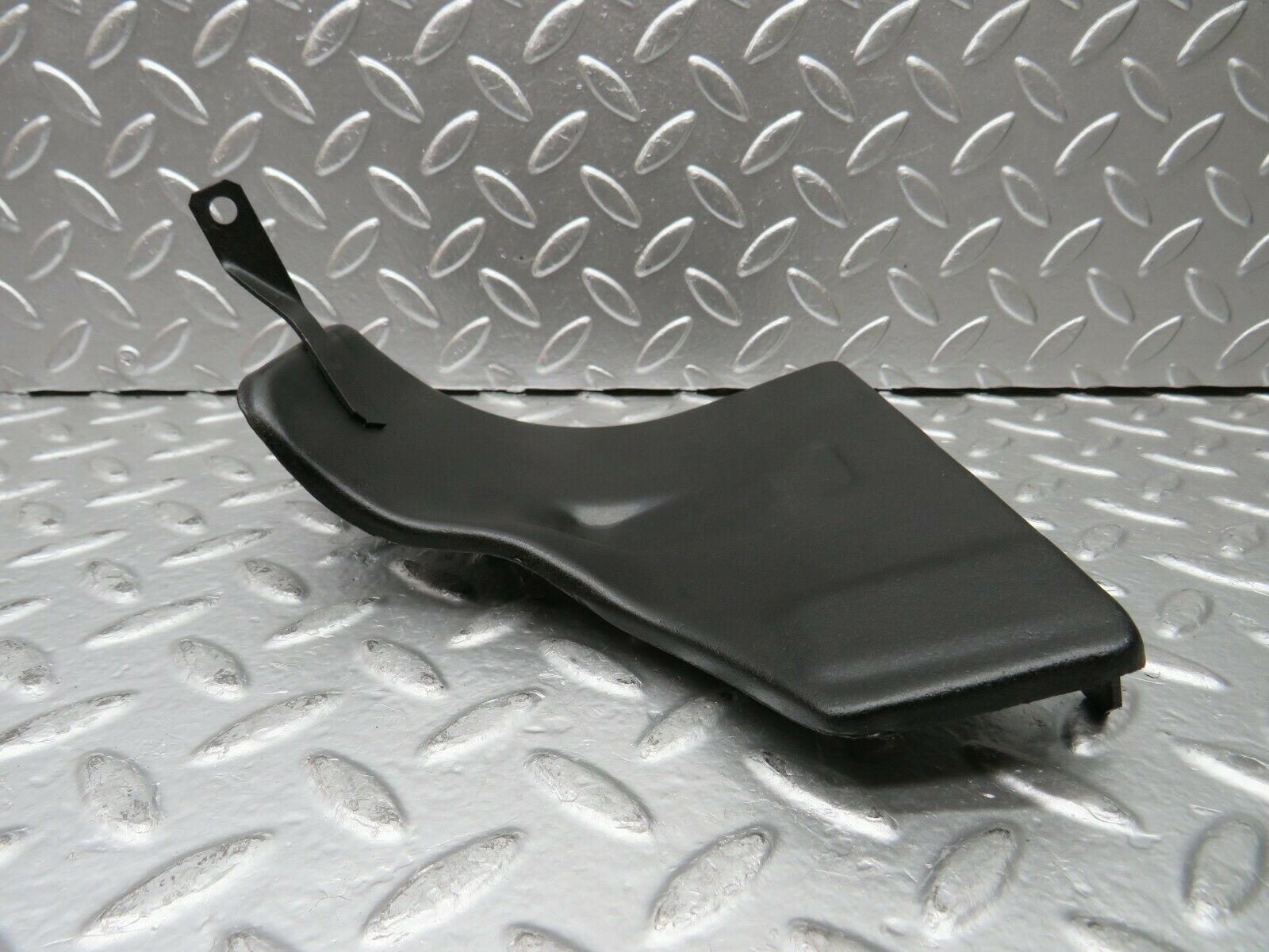 22878 Mercedes-Benz C107 450SLC Coupe Starter Motor Protection Plate