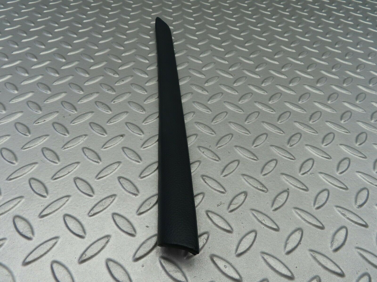 6910 Mercedes-Benz C107 350SLC Coupe Interior Rear Right Quarter Window Cover