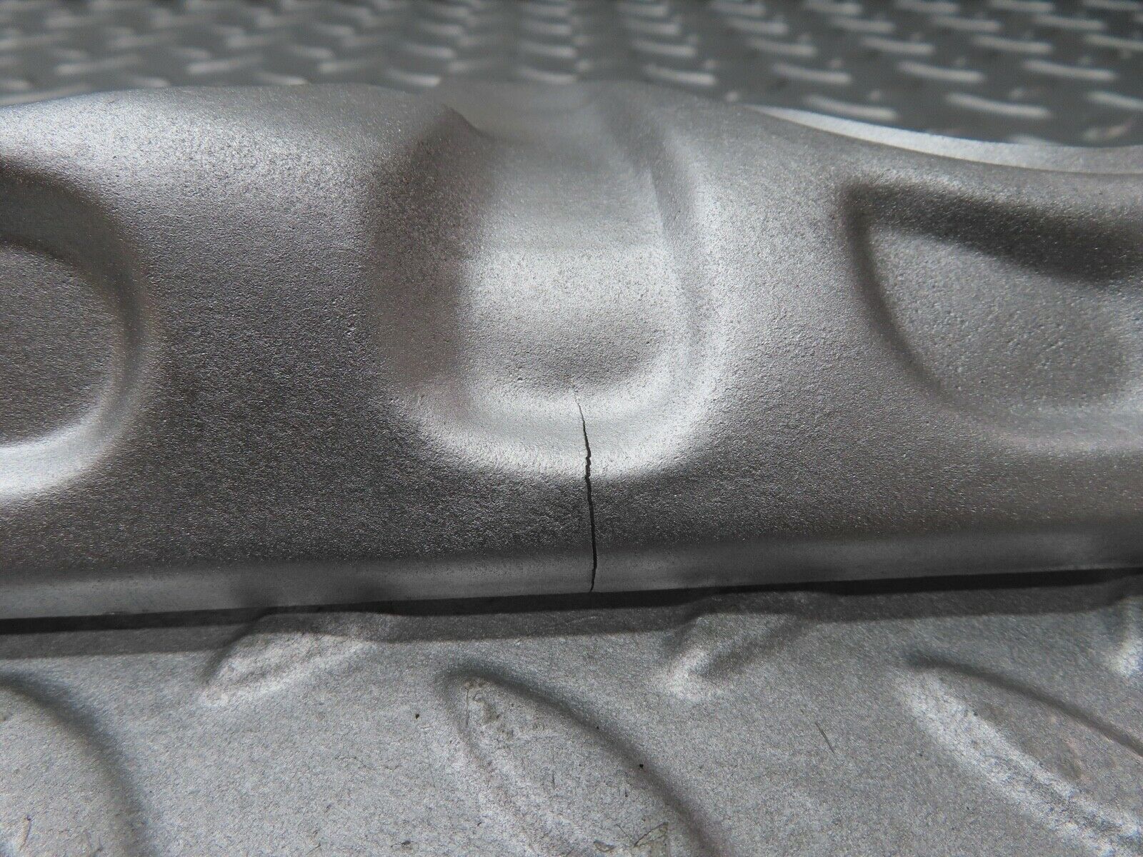 17785 Mercedes-Benz W116 450SEL Exhaust Manifold Heat Shield