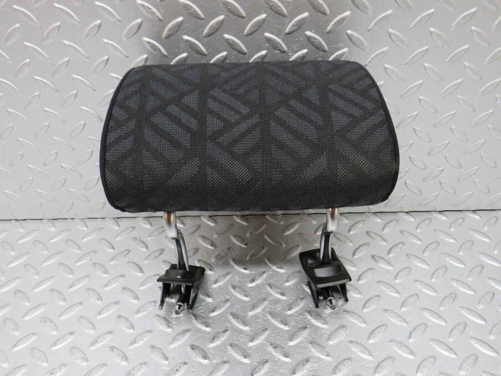 33388 Mercedes-Benz W202 C180 Rear Headrest