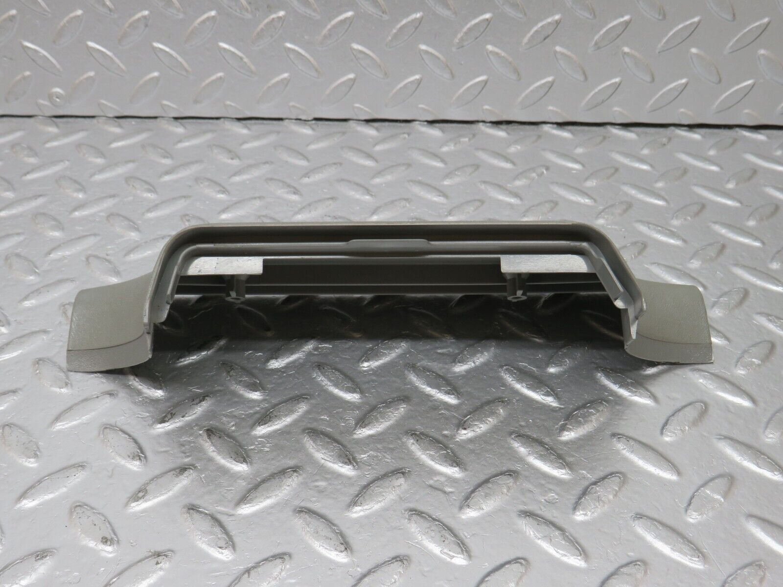 33663 Mercedes-Benz W201 190E 2.0L B Pillar Bottom Cover Left Side Grey 2016920122