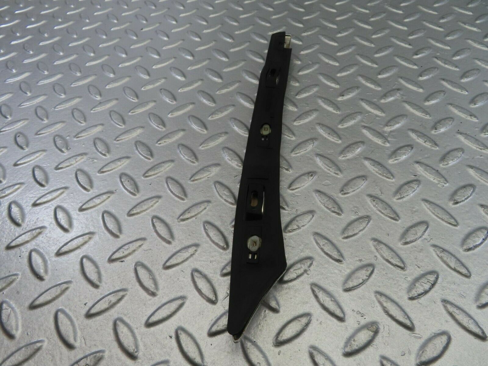 10861 Mercedes-Benz W123 230E C Pillar Exterior Trim Right 1236981097