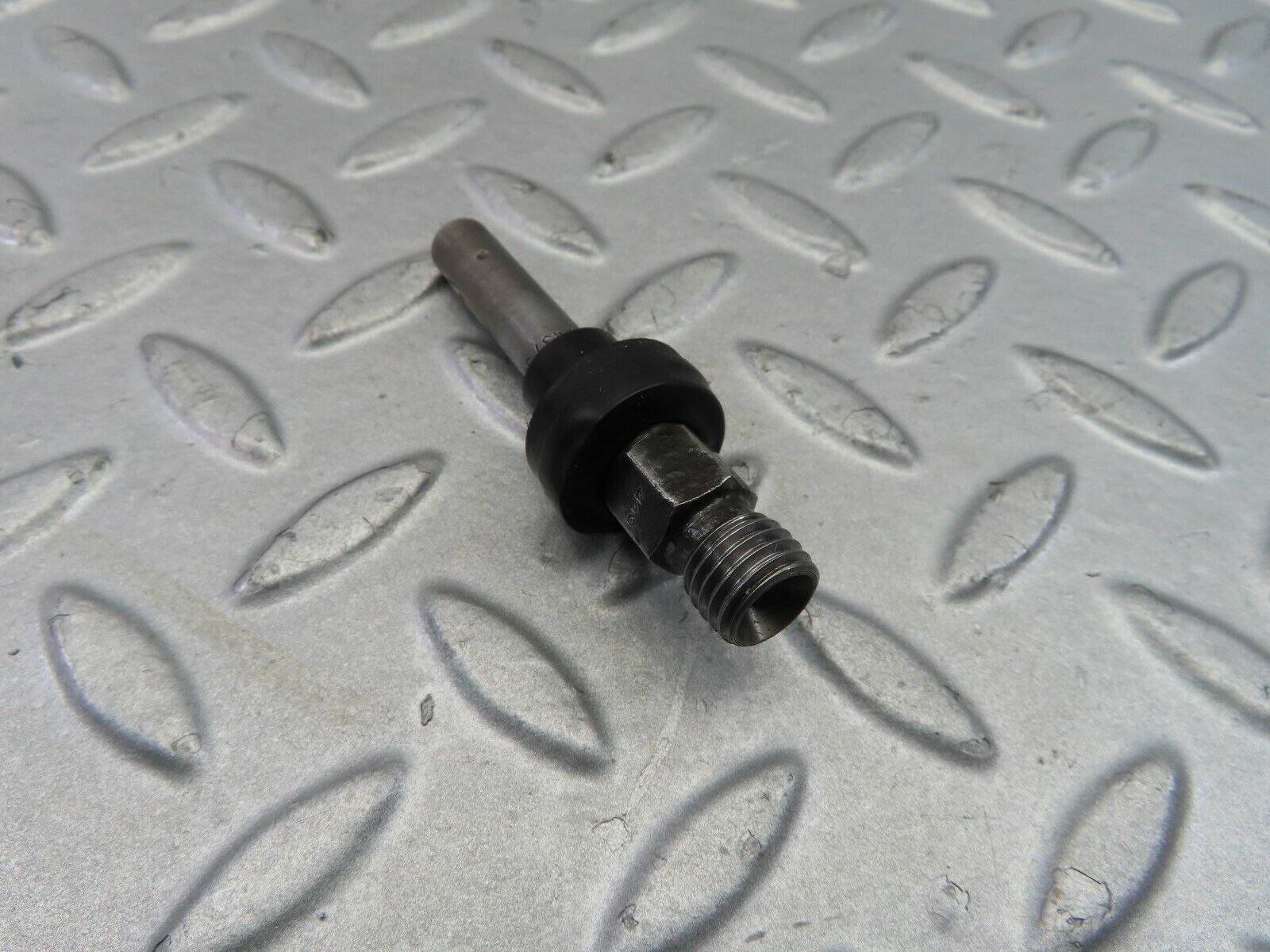 7789 Mercedes-Benz S123 230TE Wagon Fuel Injector Bosch 0437502010