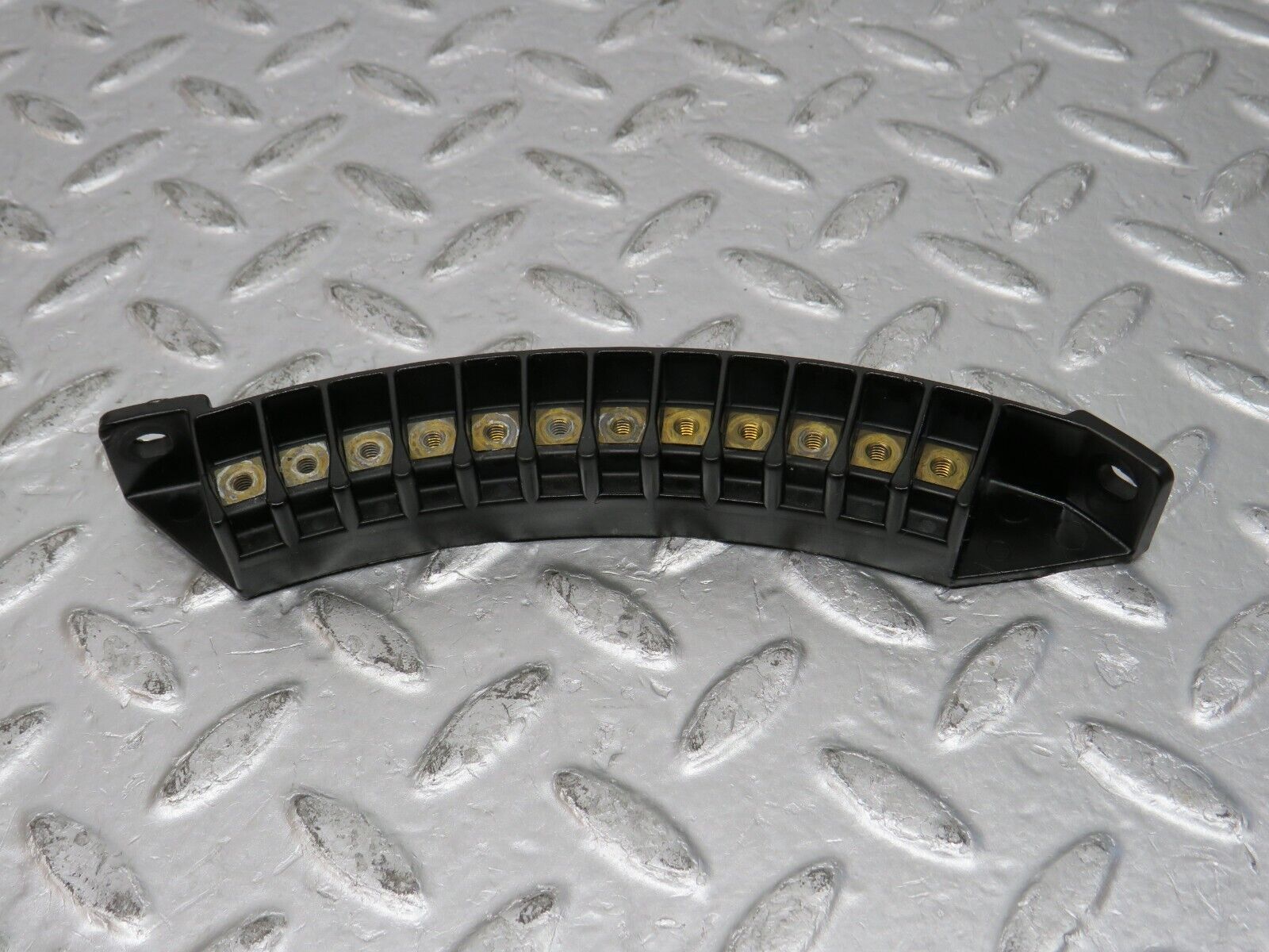 32389 Mercedes-Benz S124 300TE Wagon Tailgate Wire Connector 1245400469