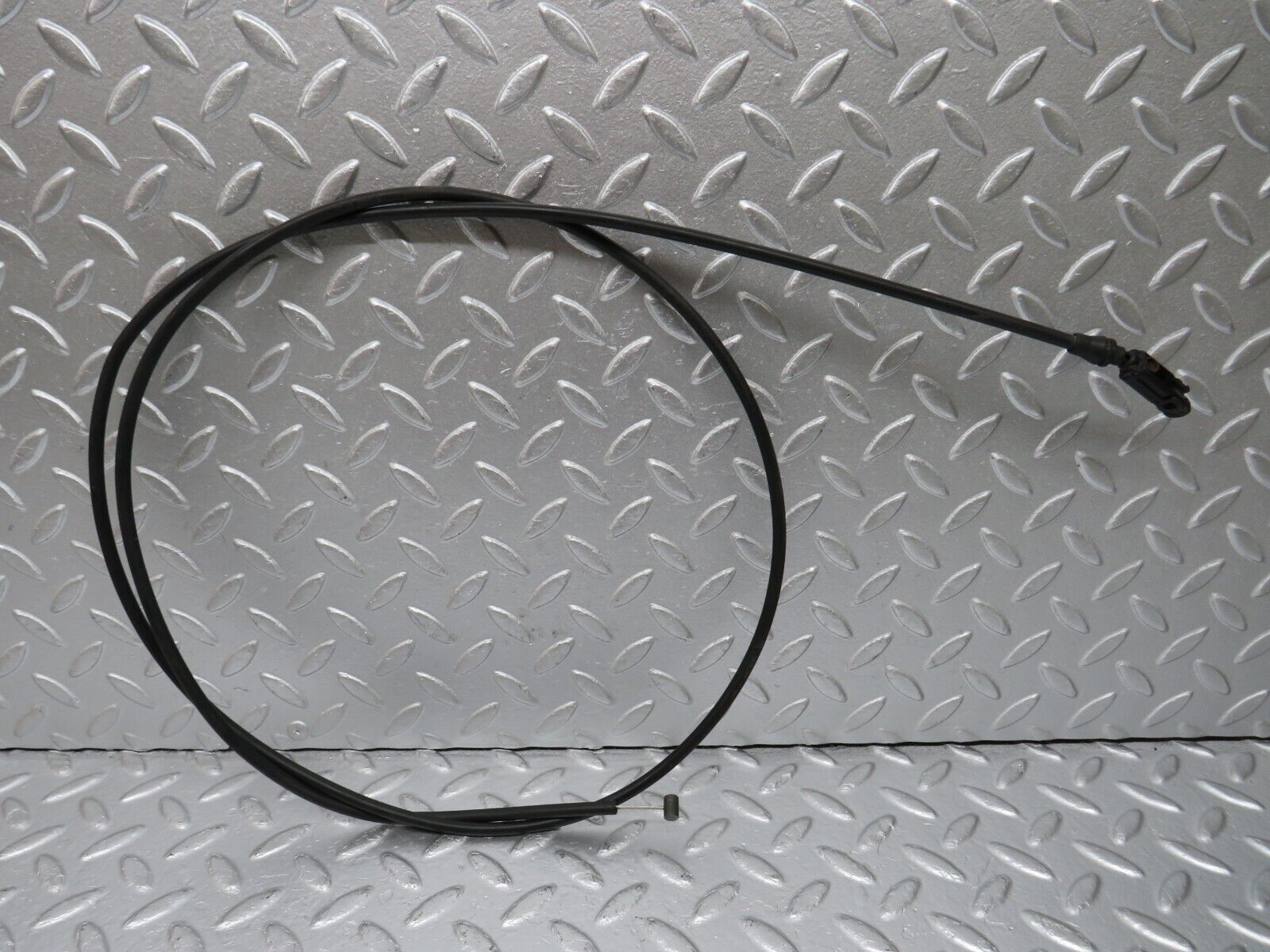 33742 Mercedes-Benz W201 190E 2.0L Bonnet Release Cable