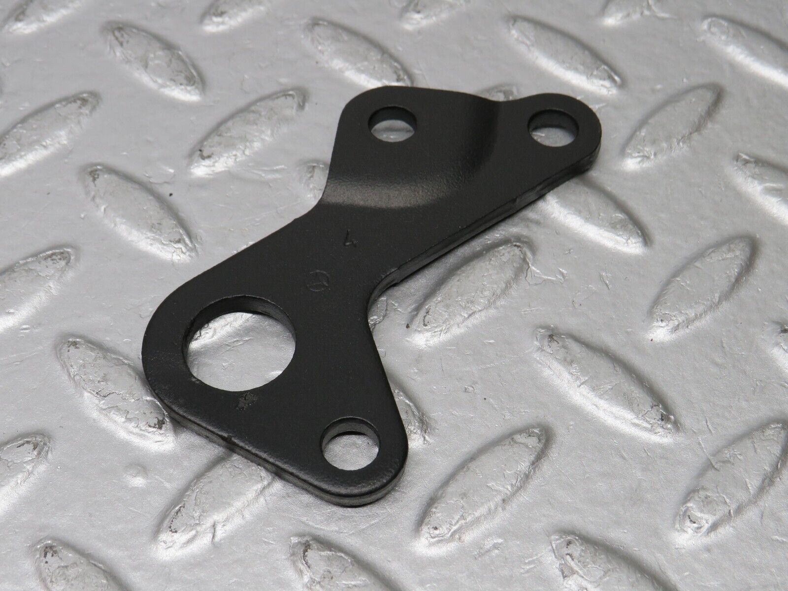 38972 Mercedes-Benz W201 190E 2.6L Engine Lifting Eyes Hooks