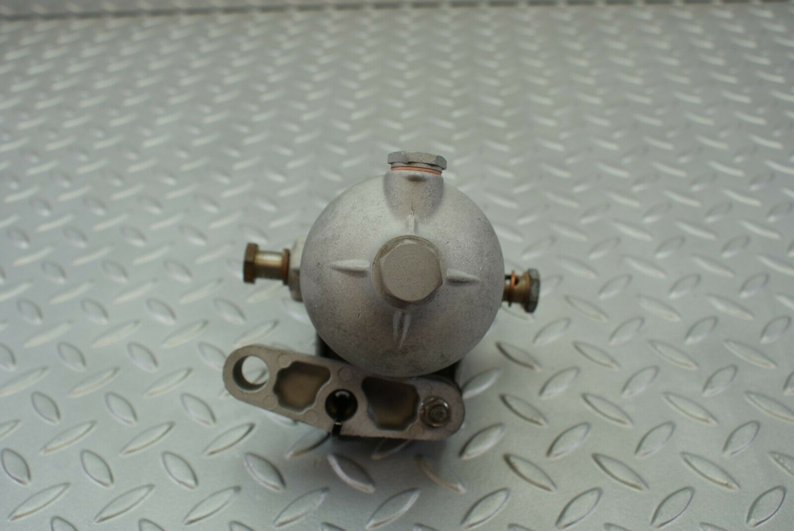 3066 Mercedes-Benz W115 220D Fuel Filter House FJ/AF 5/36