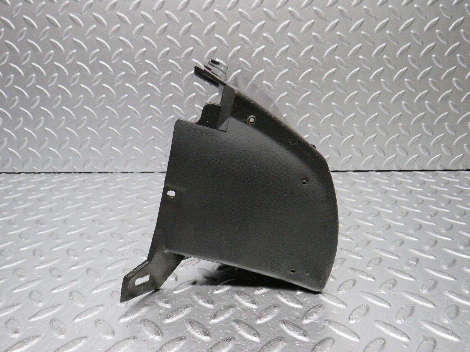 30760 Mercedes-Benz W201 190E 2.0L Front Left Sill Cover 2018840331