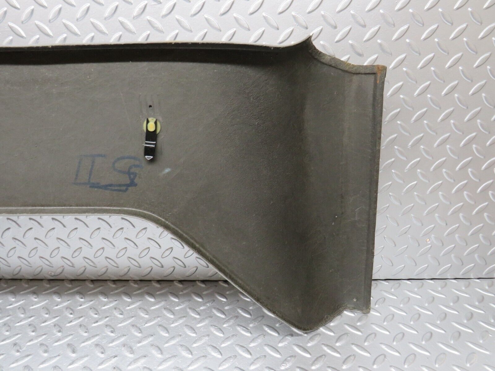 32337 Mercedes-Benz S124 300TE Headlining Roof Panel Rear Grey 1246902325