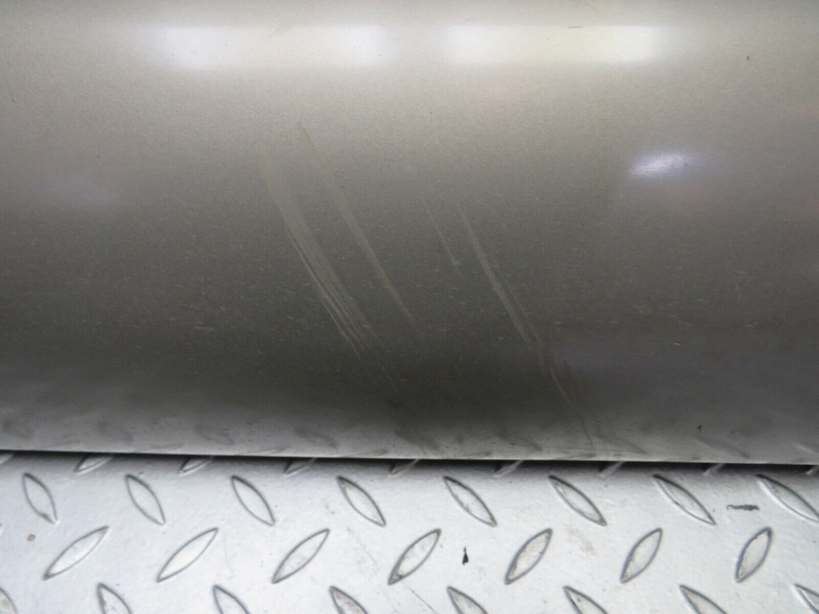 21810 Mercedes-Benz W126 300SE Side Skirt Right Side 1266905040