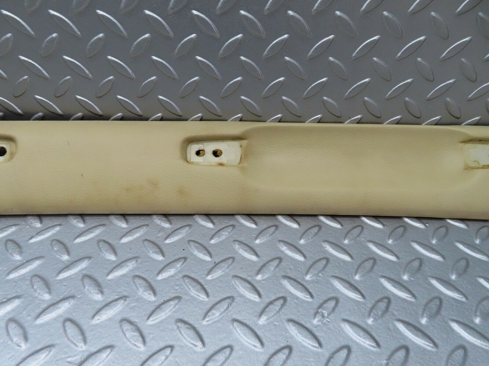 13944 Mercedes-Benz C107 280SLC C Pillar Cover Left Side Cream