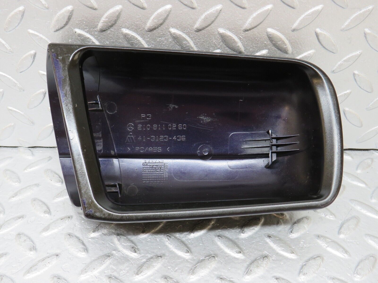 35324 Mercedes-Benz W210 Right Wing Mirror Housing 2108110260