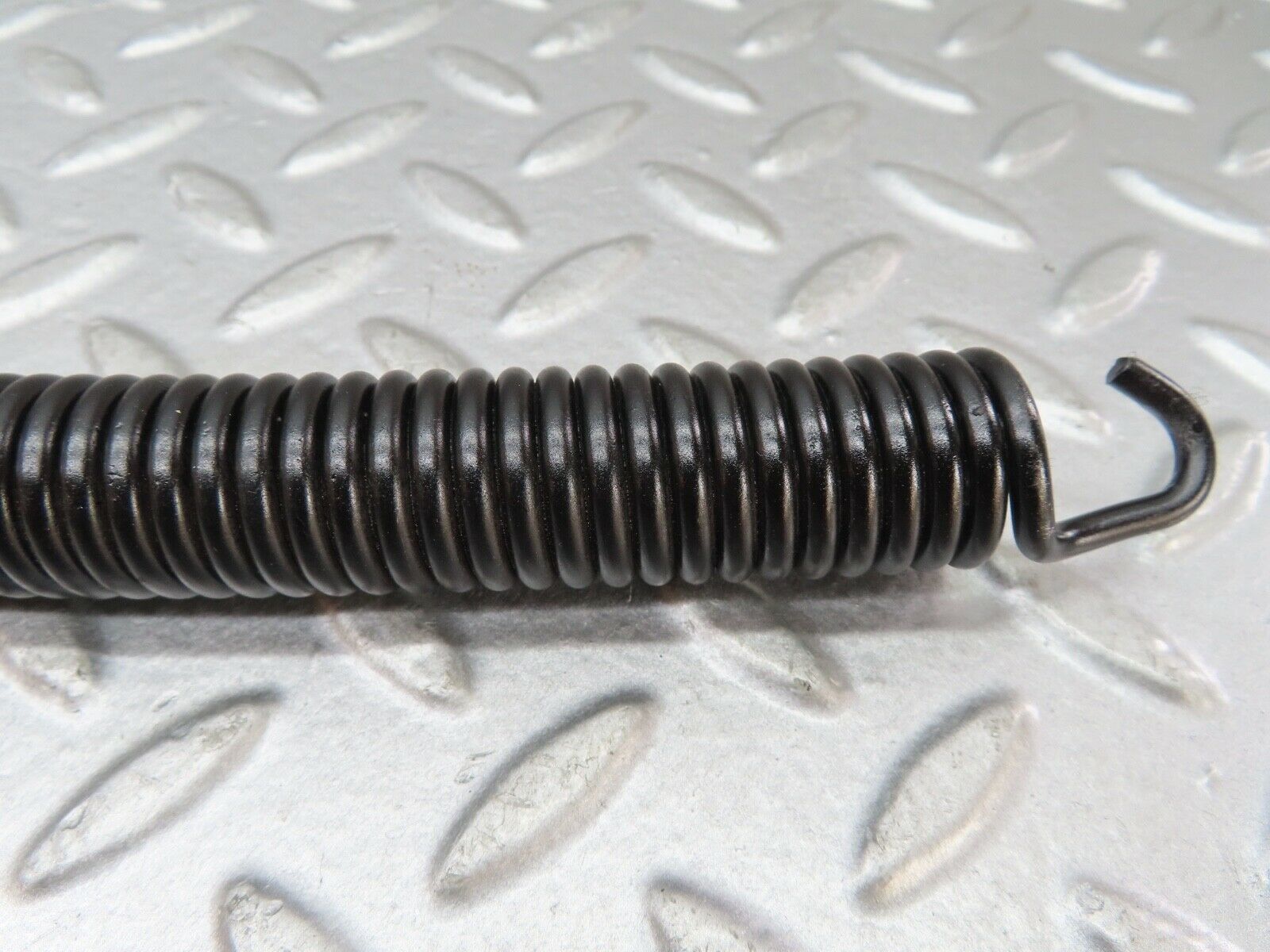 18723 Mercedes-Benz W120 W121 Ponton Bonnet Hinge Spring