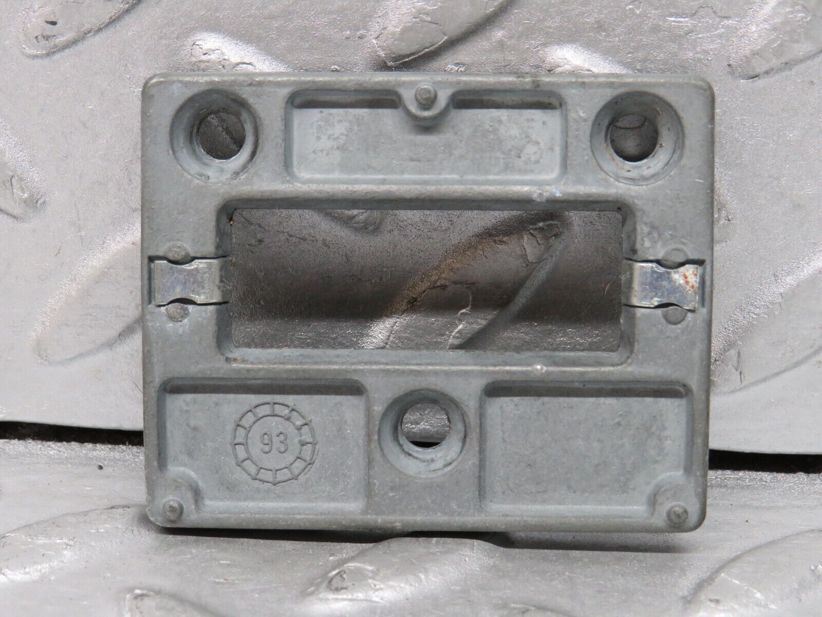 37843 Mercedes-Benz A124 320E Cabriolet Rear View Mirror Bracket 1298110111