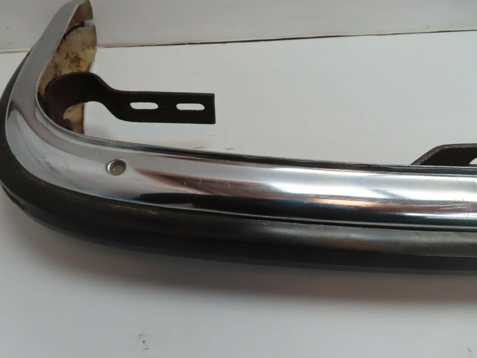 10628 Mercedes-Benz W108 Front Bumper