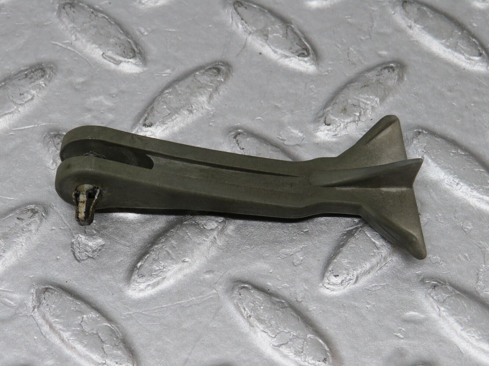 36083 Mercedes-Benz W126 420SE Bonnet Release Pull Handle