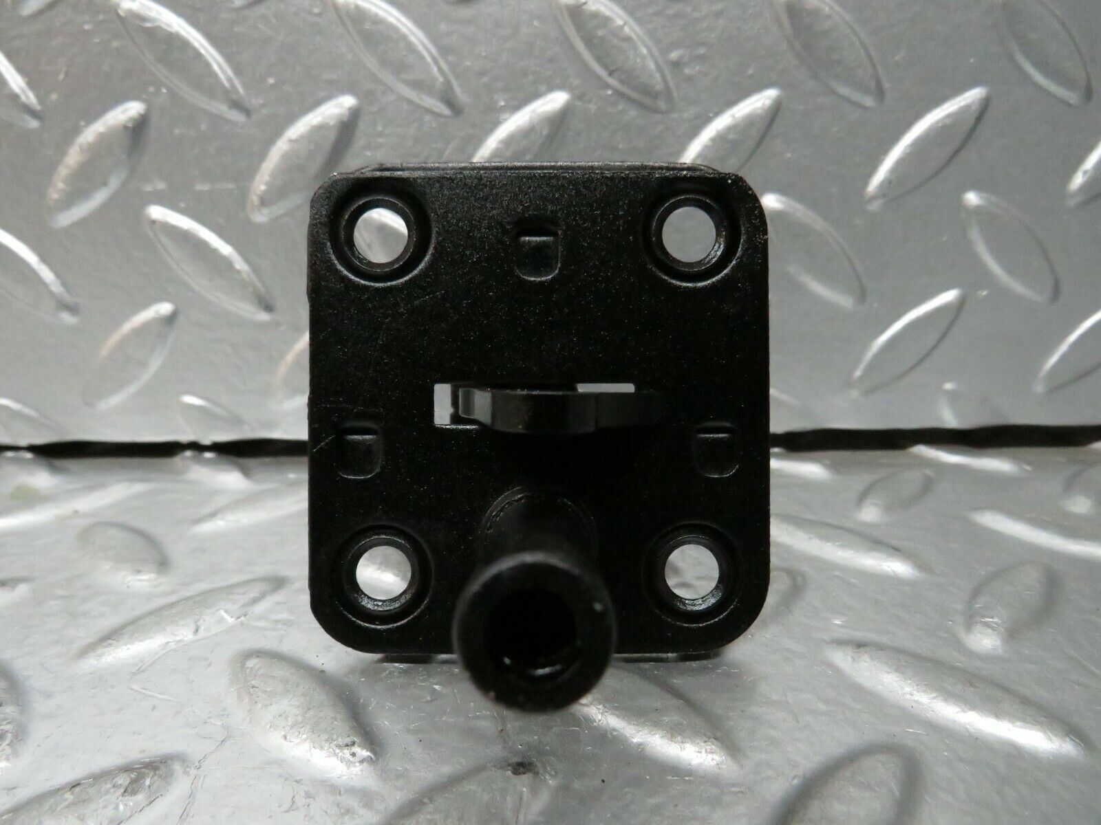 23838 Mercedes-Benz C107 450SLC Coupe Bonnet Lock Catch