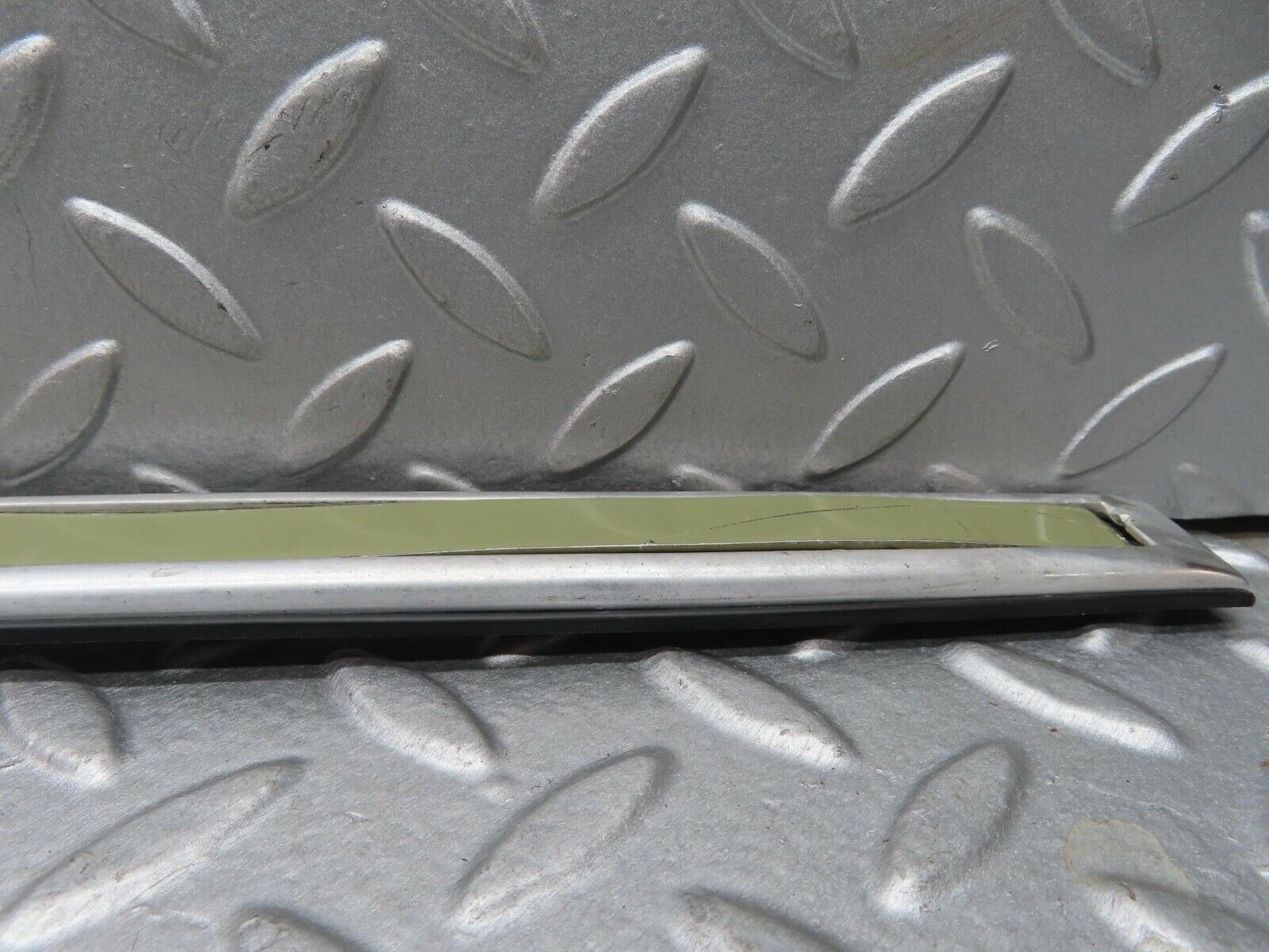 13608 Mercedes-Benz W123 200 C Pillar Exterior Trim Right Side 1236902880