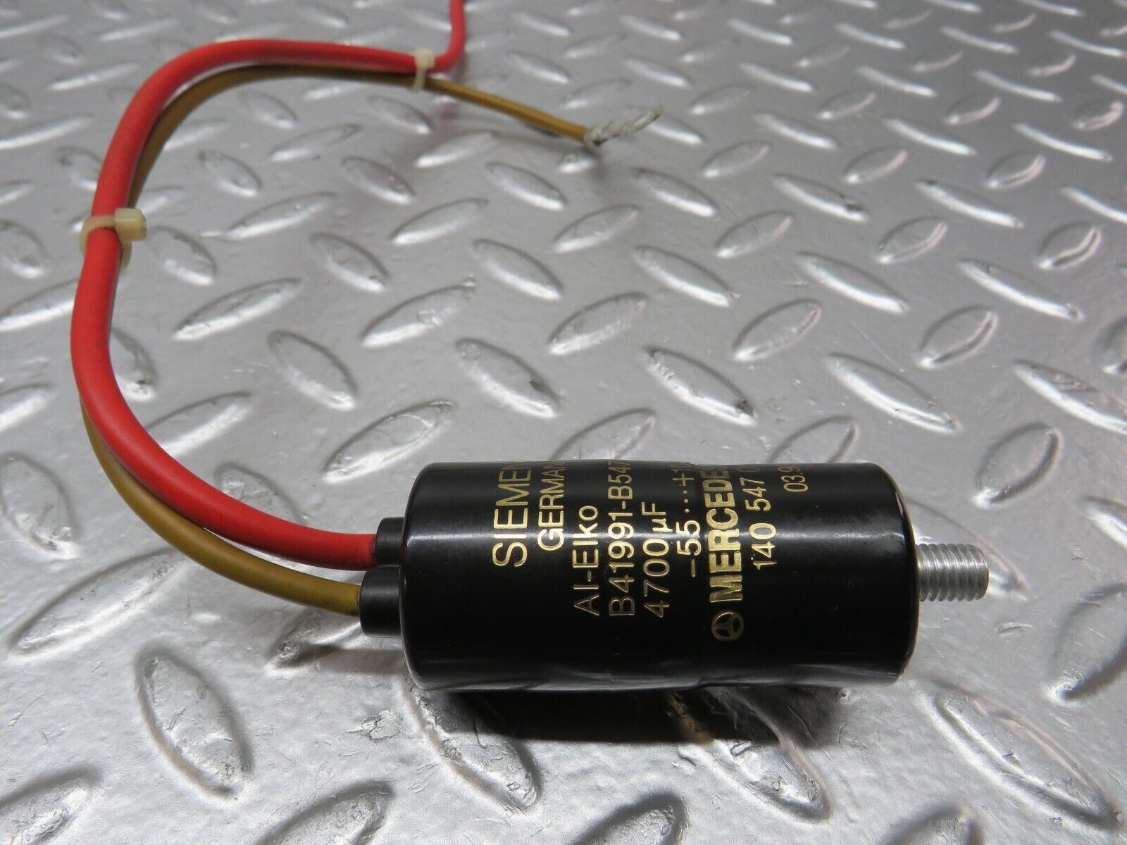 24895 Mercedes-Benz W140 S320 Battery Condenser 1405470101