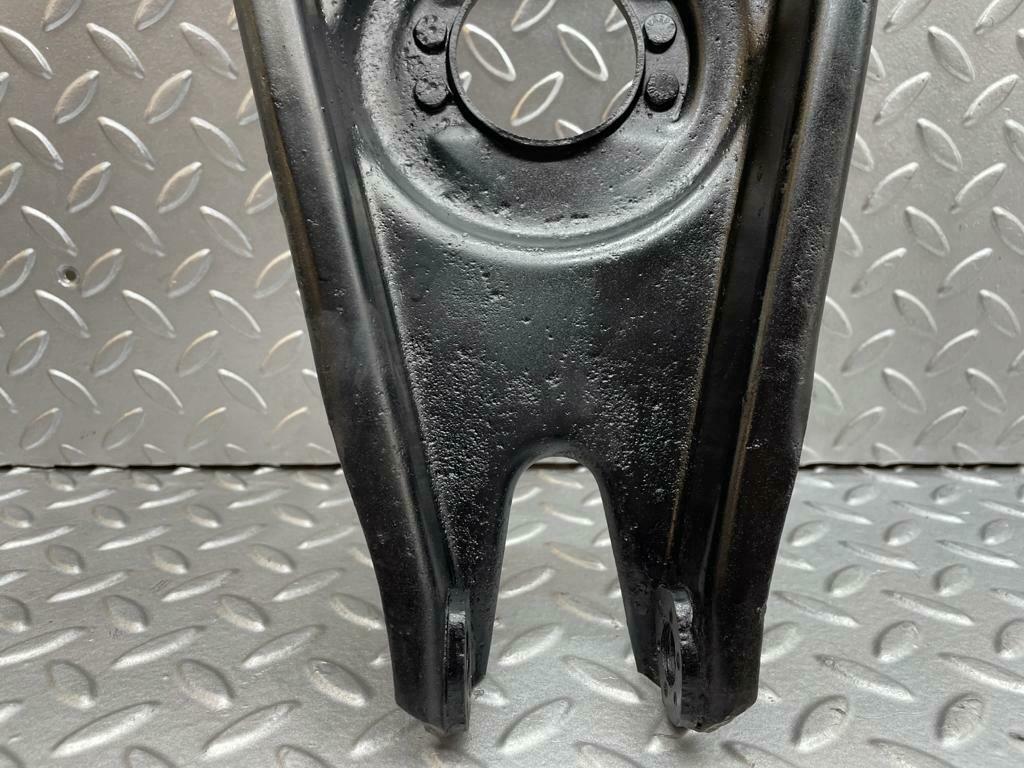 0125 Mercedes-Benz W120 PONTON Front Right Lower Control Arm
