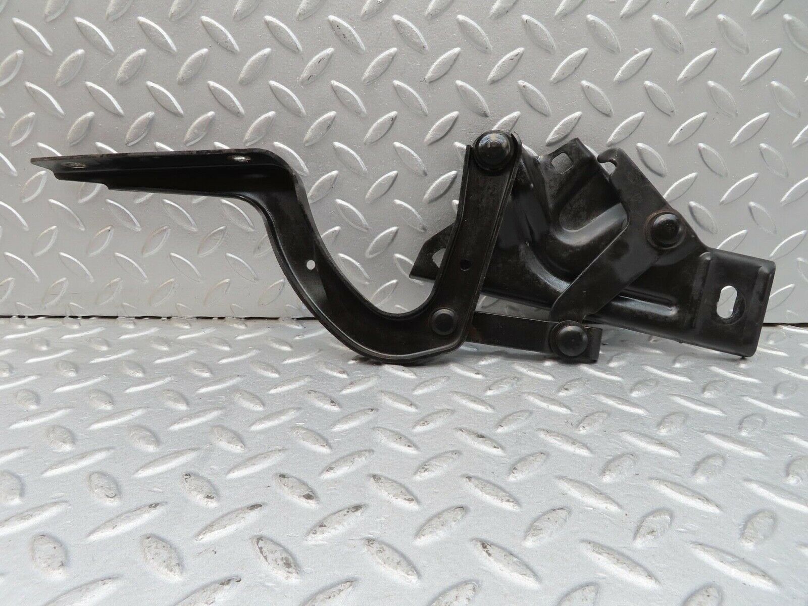 12400 Mercedes-Benz W108 280SE 3.5 Trunk Lid Hinge Left Side