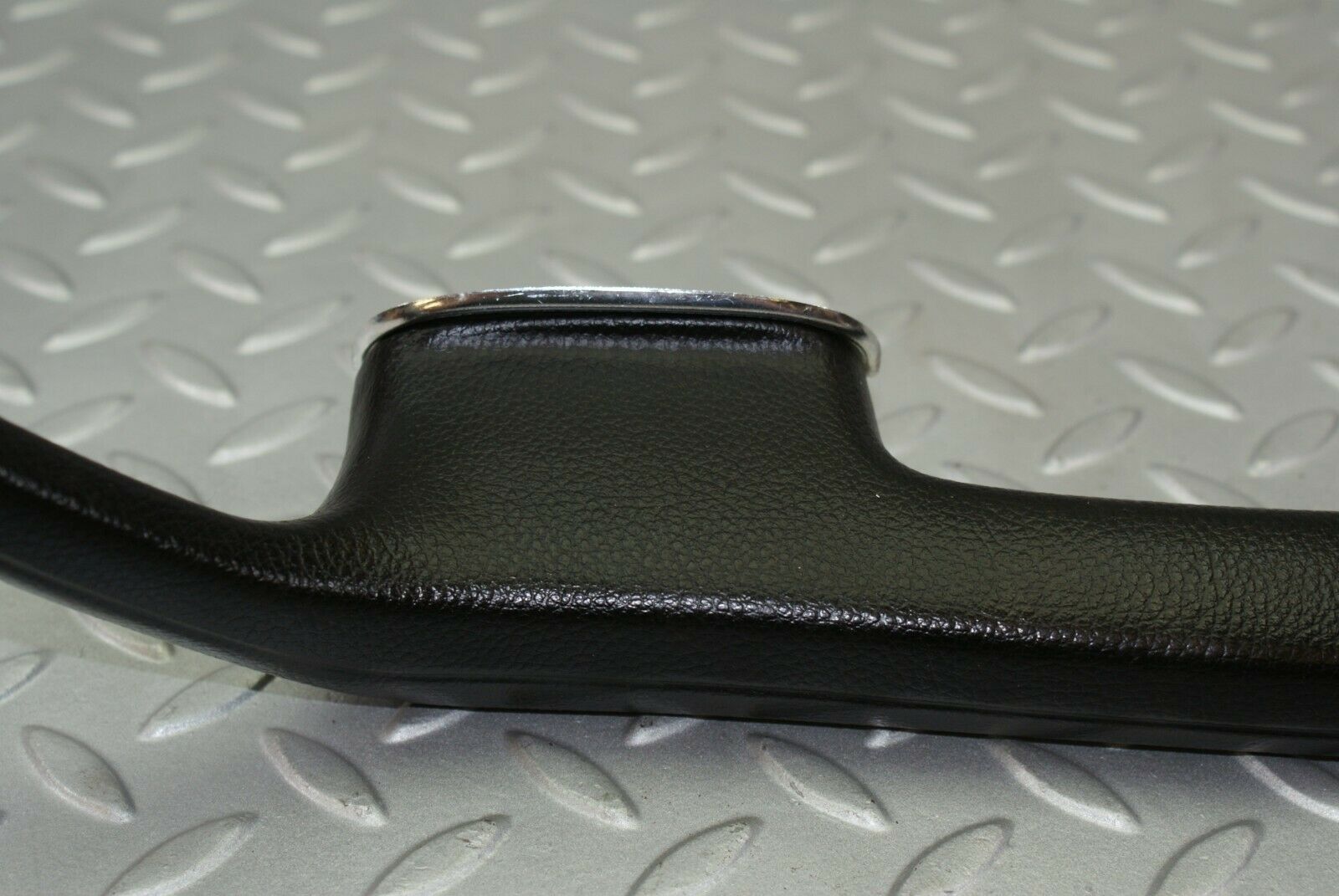 3108 Mercedes-Benz W115 220D Interior Door Handle Right Black