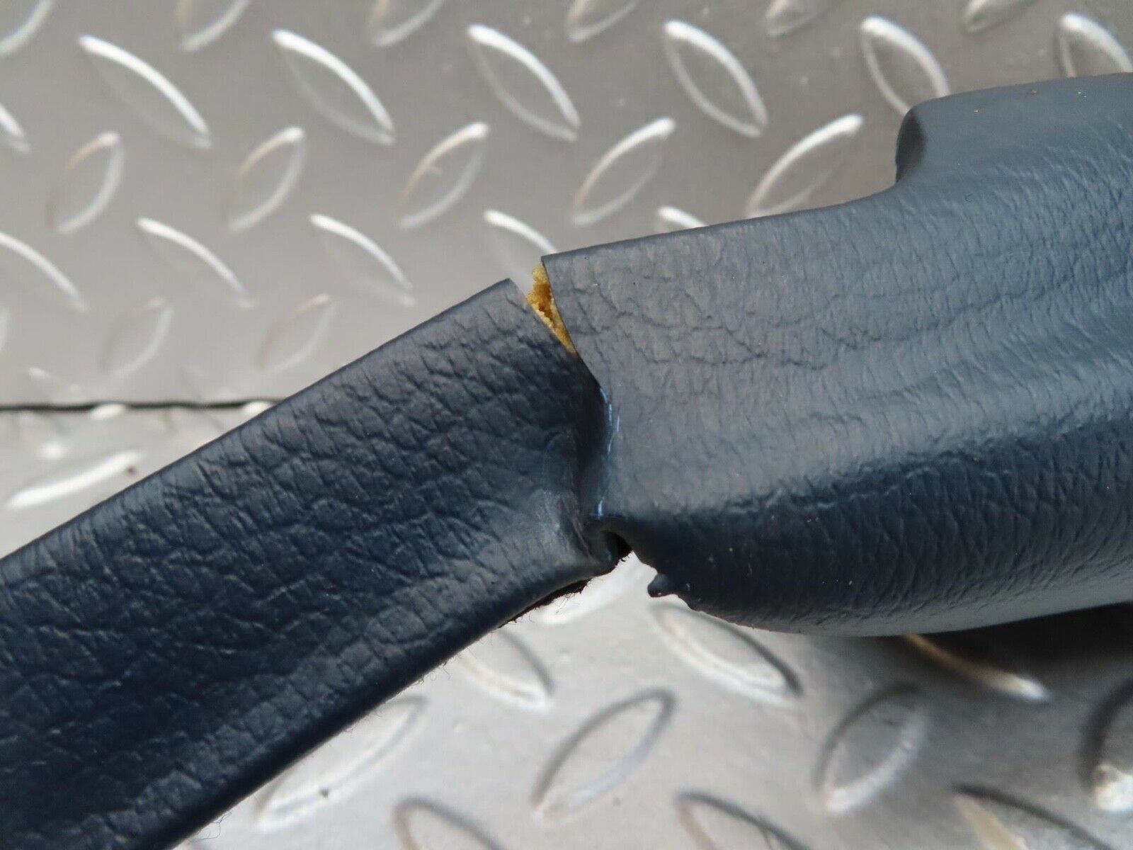 13947 Mercedes-Benz C107 280SLC A Pillar Cover Left Side Blue