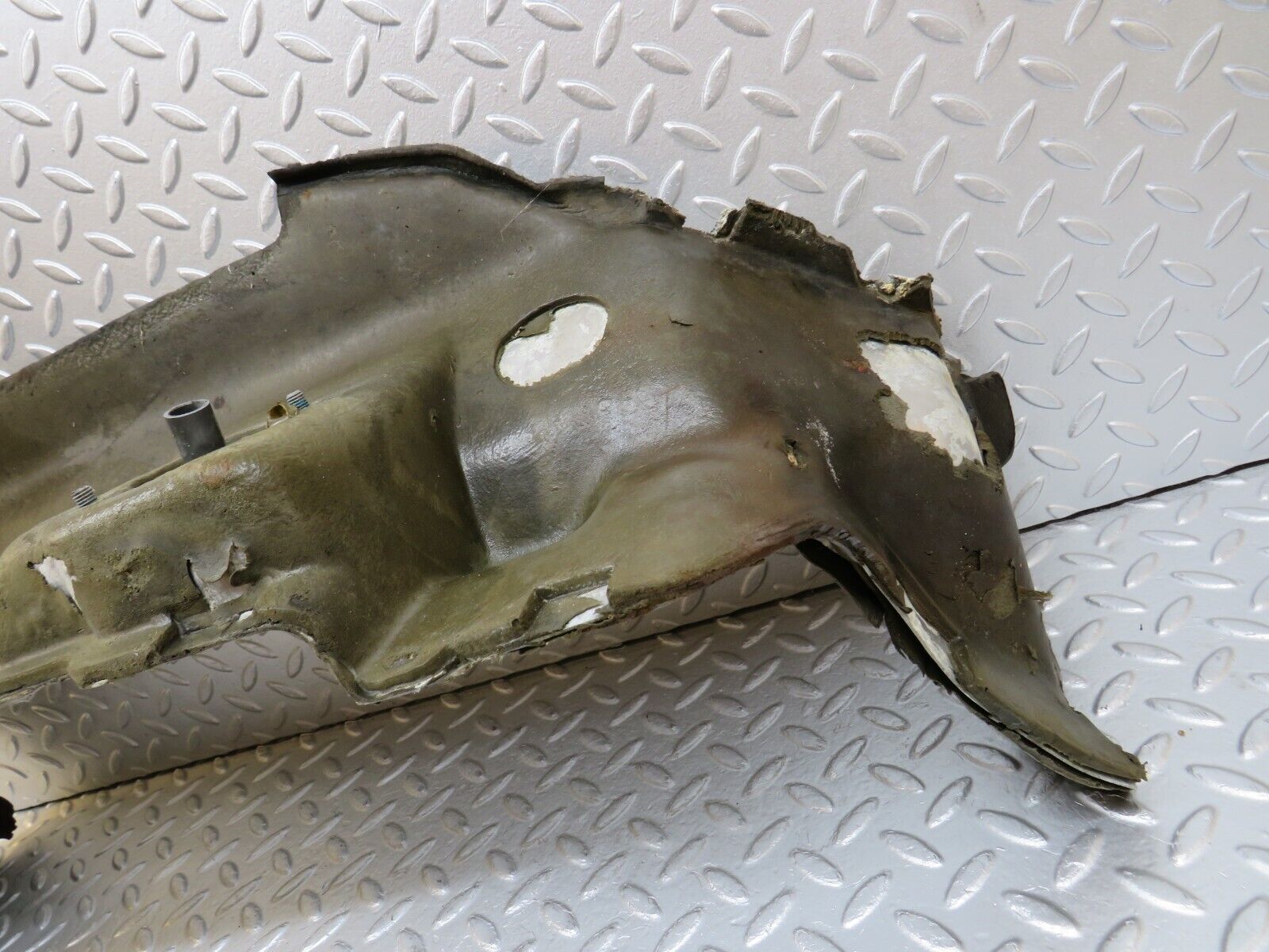 34292 Mercedes-Benz C126 380SEC Coupe Firewall Heat Shield