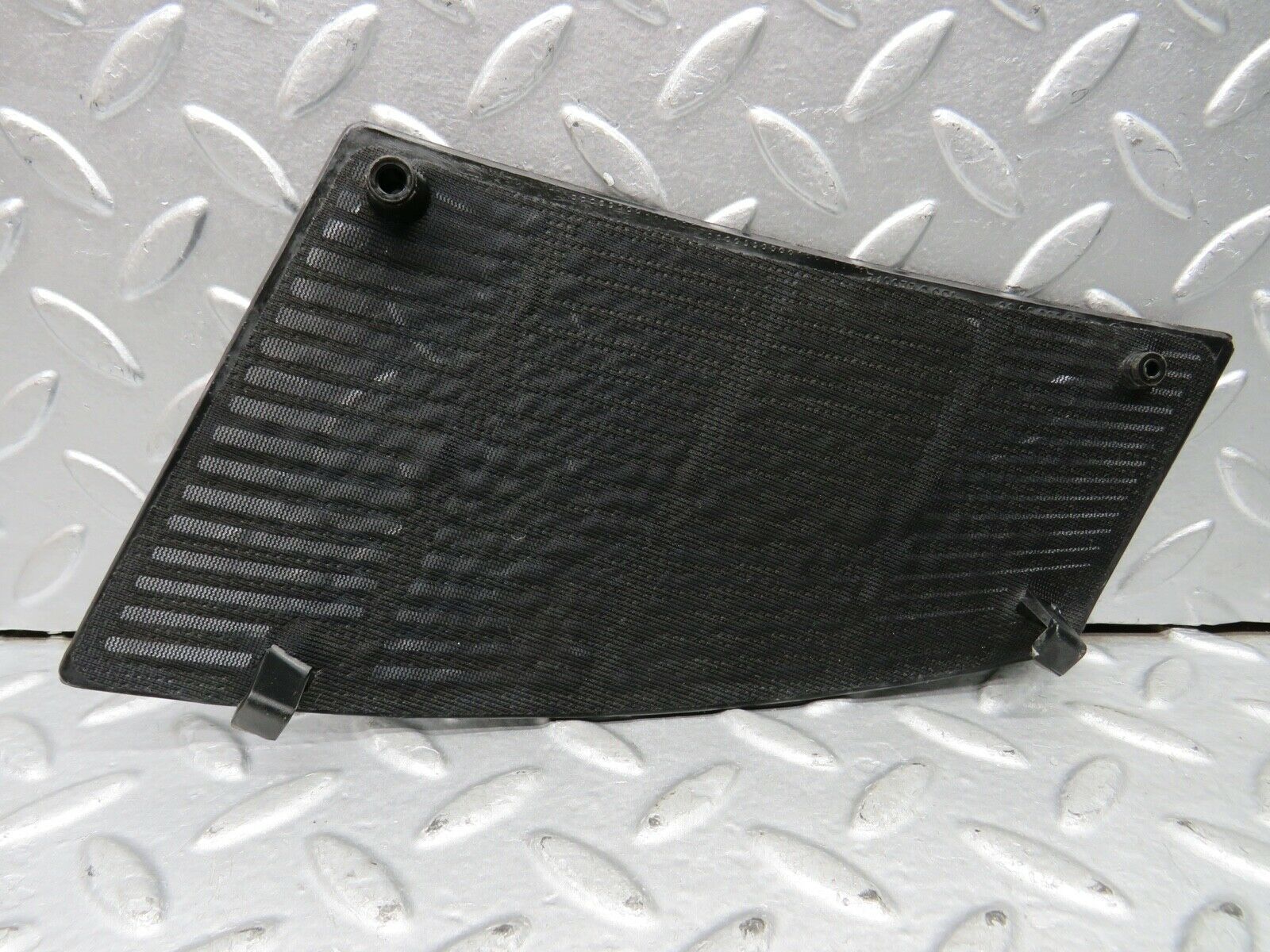 21779 Mercedes-Benz W126 300SE Dashboard Speaker Covers Black