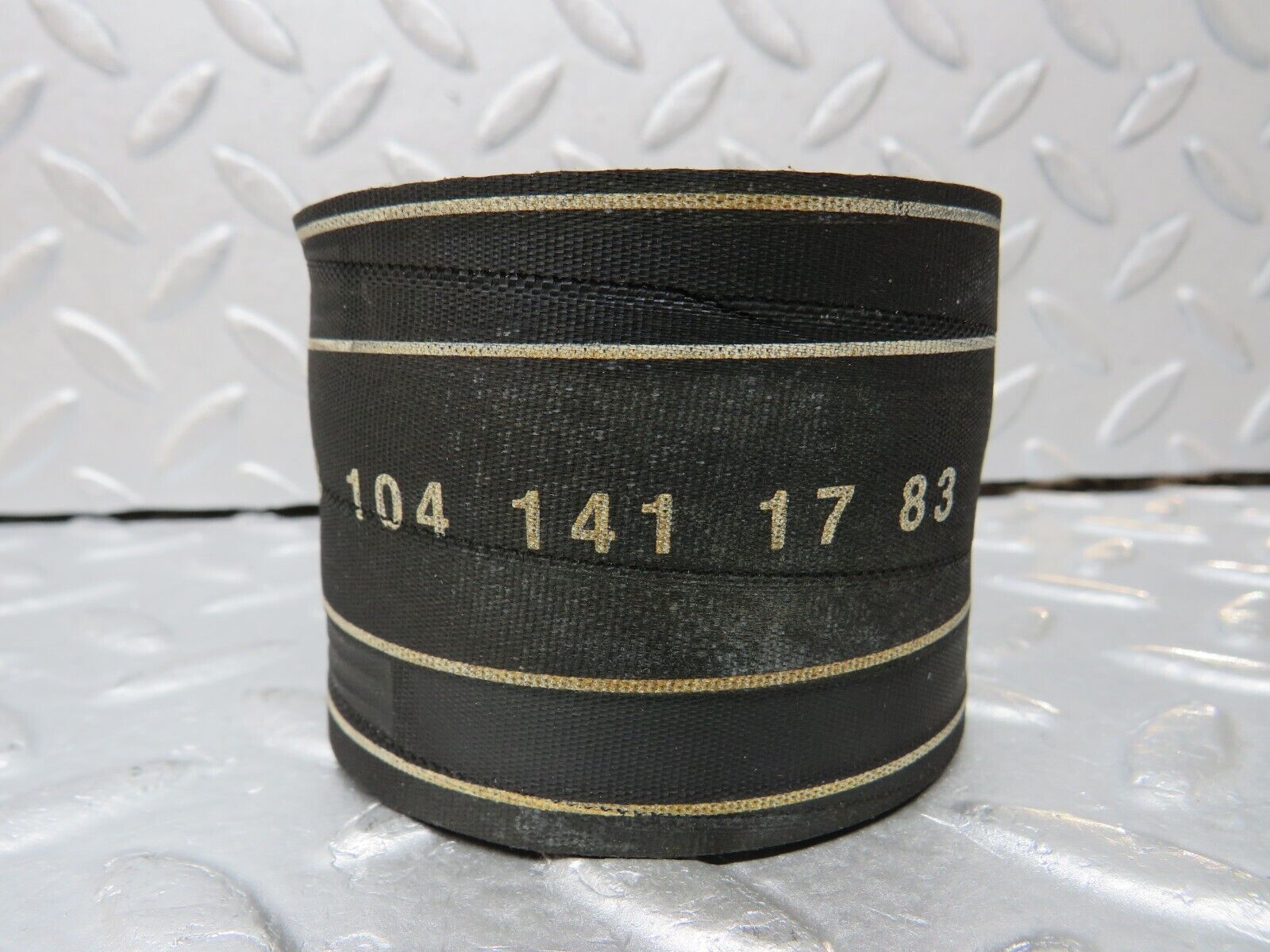 38094 Mercedes-Benz A124 320E Cabriolet Air Intake Manifold Hose 1041411783