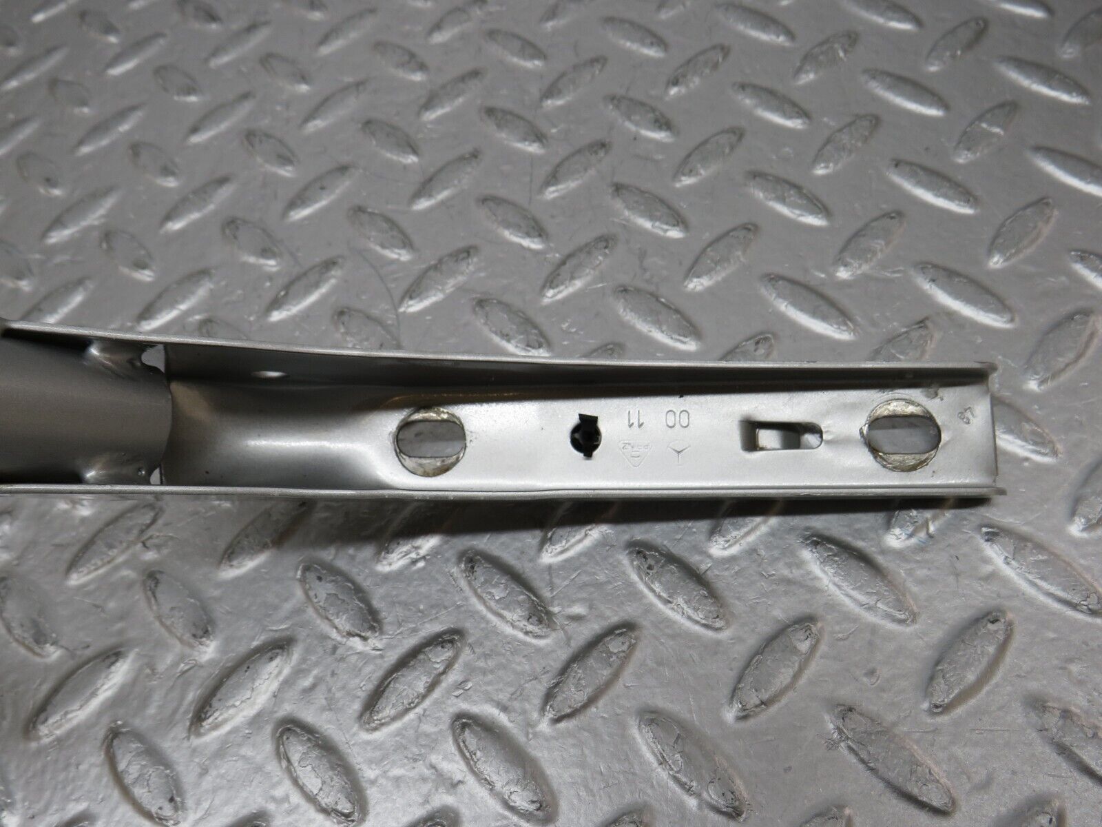 34807 Mercedes-Benz W210 320E Trunk Lid Hinge Left Side