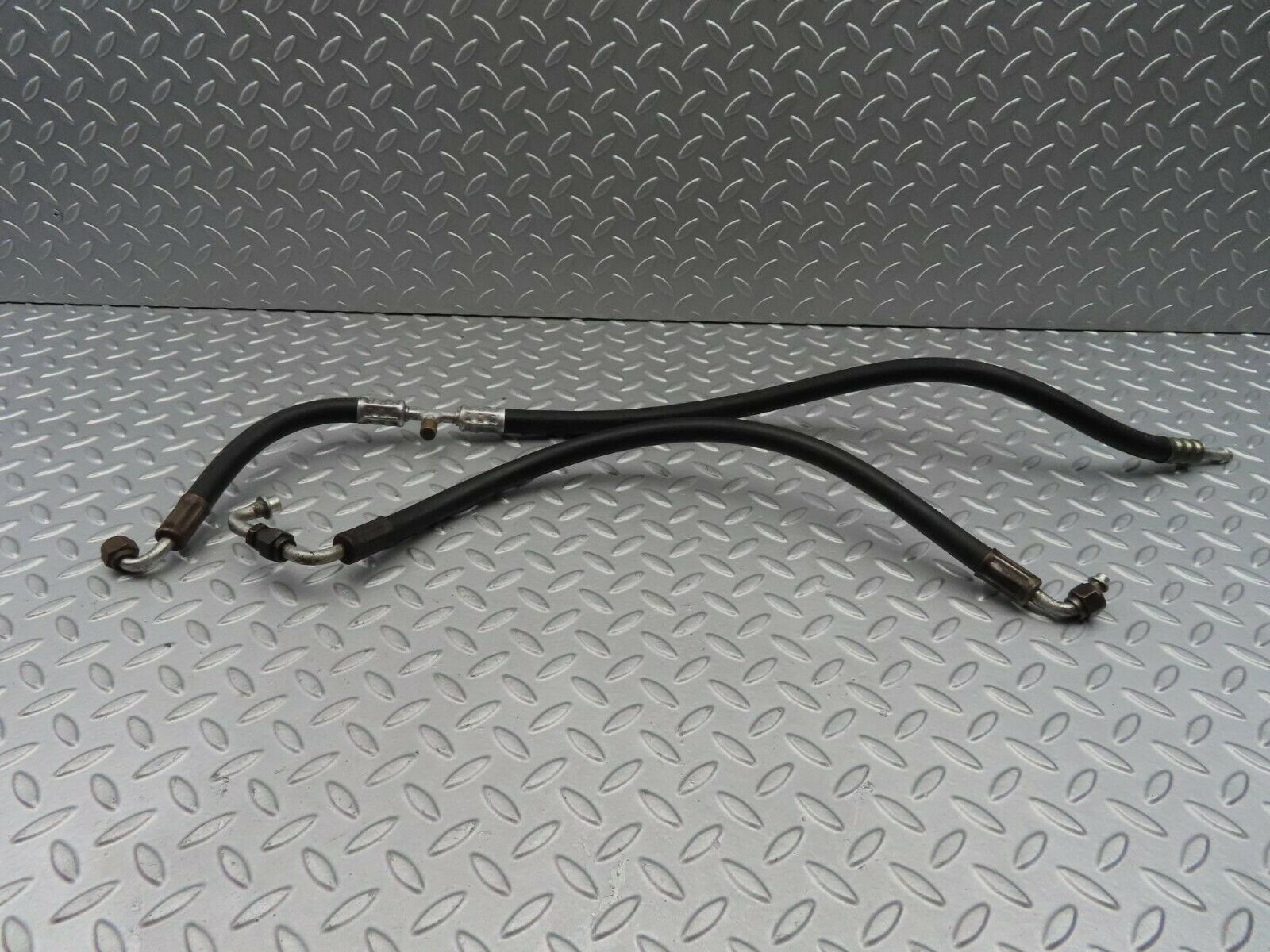 7192 Mercedes-Benz S124 E220 Wagon Air Conditioning Pipe