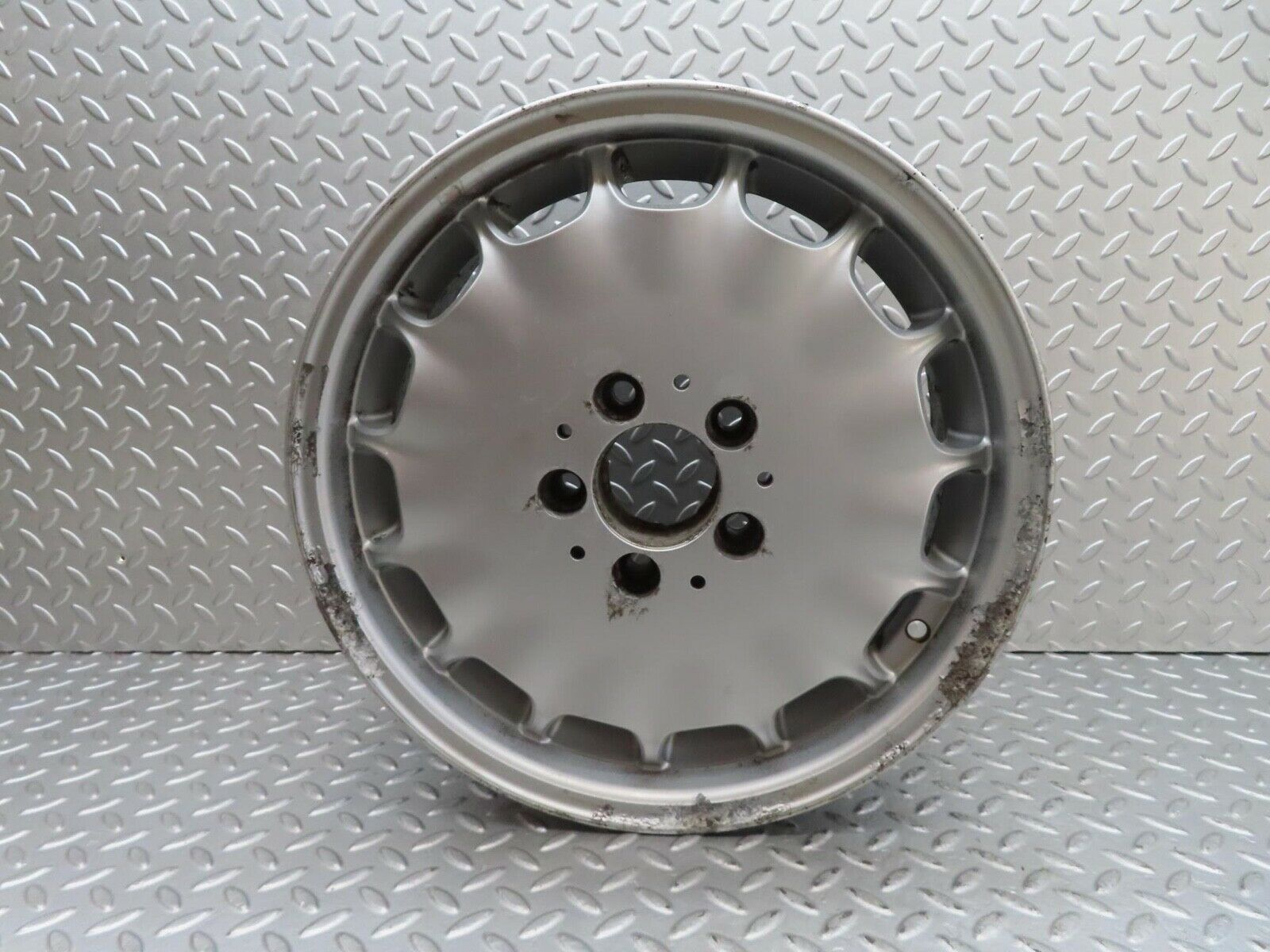 15217 Mercedes-Benz W140 S320 Alloy Wheel 7.5Jx16H2 ET51 1404011002