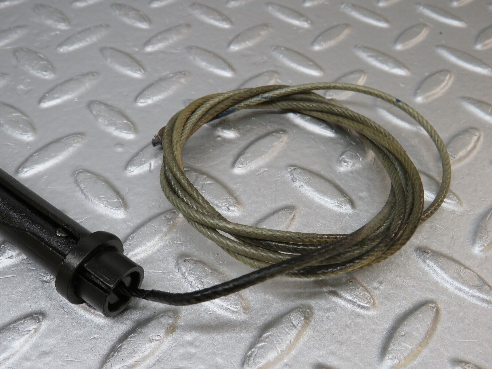 37542 Mercedes-Benz W109 300SEL Handbrake Handle Lever