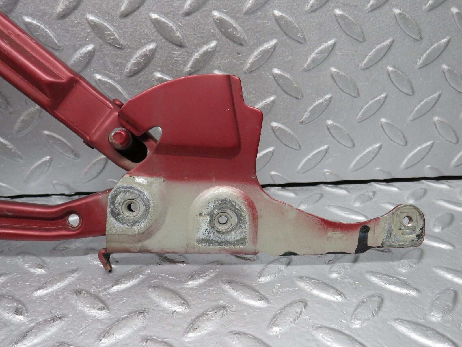 38555 Mercedes-Benz R129 280SL Coupe Bonnet Hinge Left 1298800128 1298870174