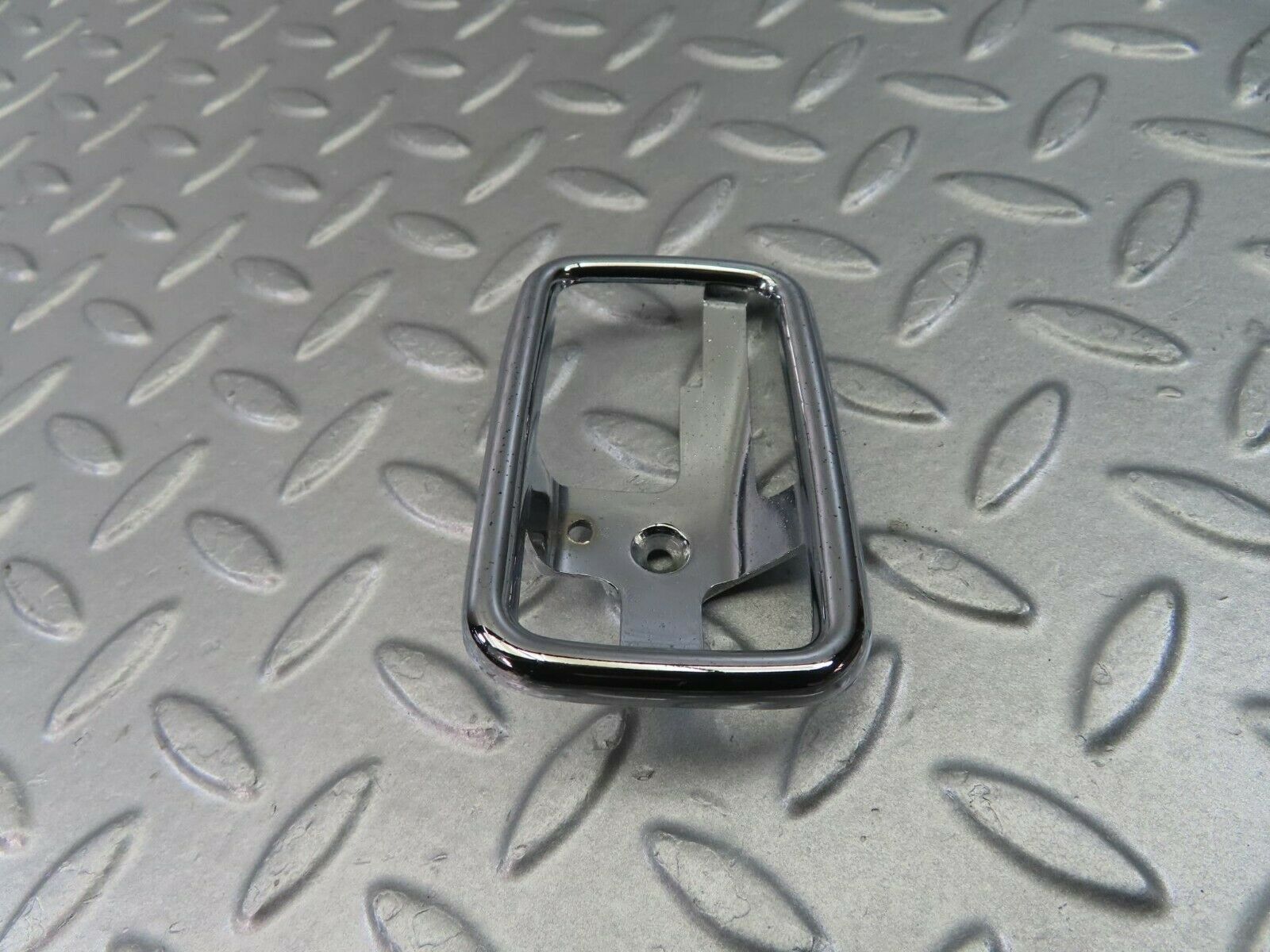 8884 Mercedes-Benz W108 Chrome Frame For Door Opener Left 1087660511