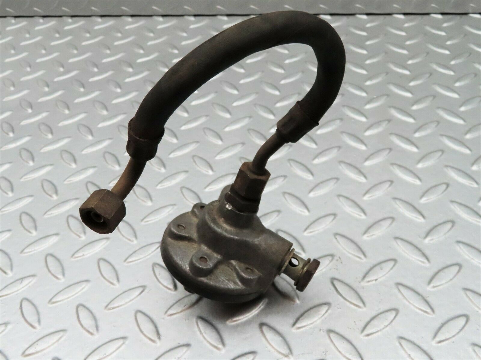 3402 Mercedes-Benz W108 280SE Fuel Backflow Damper Regulator 1270700268