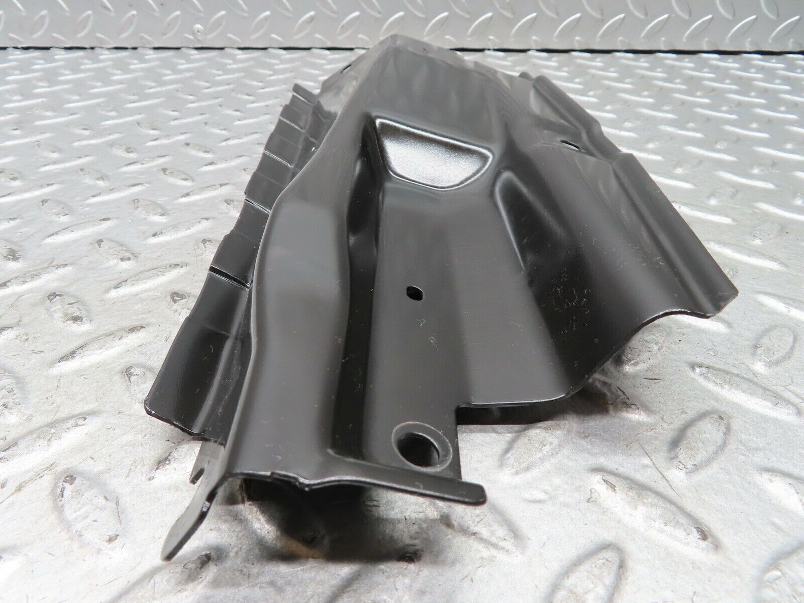 19427 Mercedes-Benz C140 CL420 Coupe Front Right Seat Belt Presenter Cover