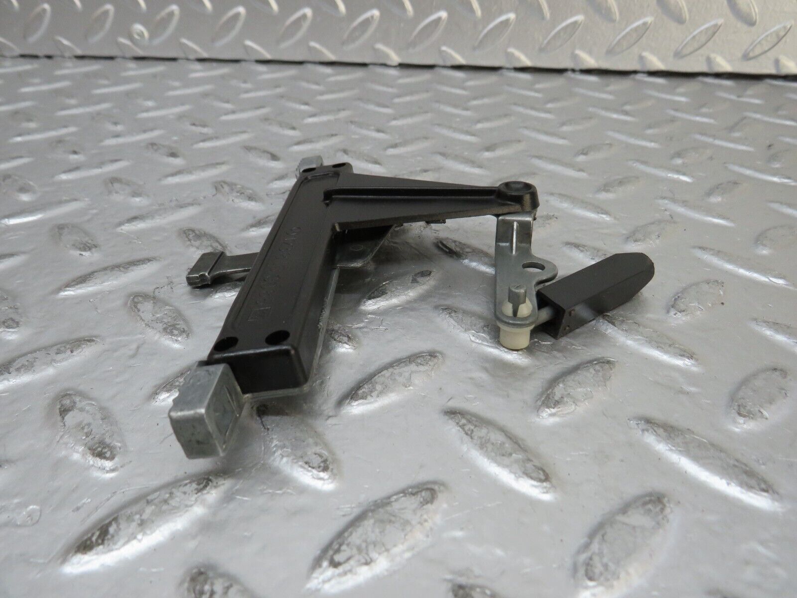 26918 Mercedes-Benz W123 240D Heater Control Switch 1238300085