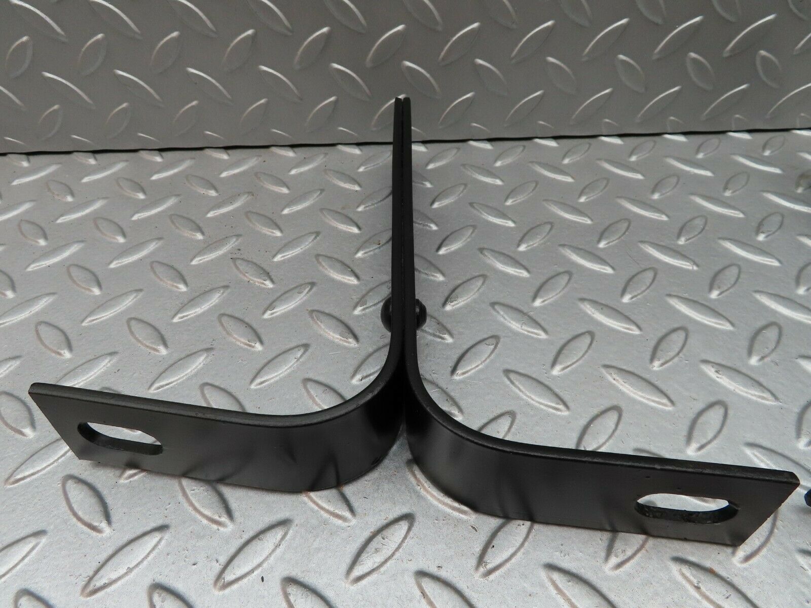 3443 Mercedes-Benz W115 220D Front Bumper Bracket Pair