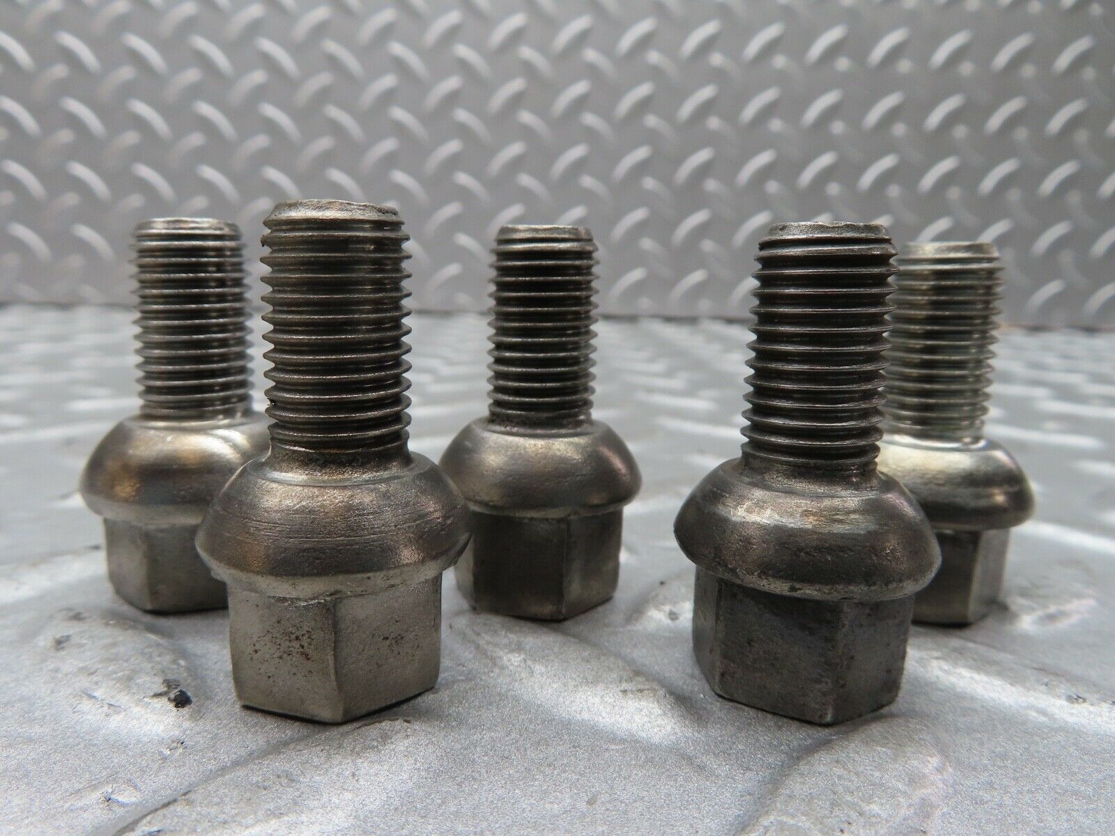 16792 Mercedes-Benz 5x Steel Wheel Lug Bolt M12x1.5
