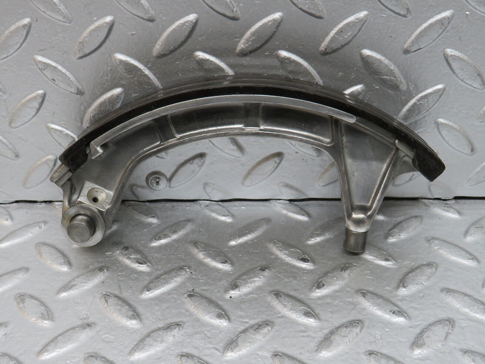 0075 Mercedes-Benz W116 350SE Timing Chain Rail Guide 1160502416