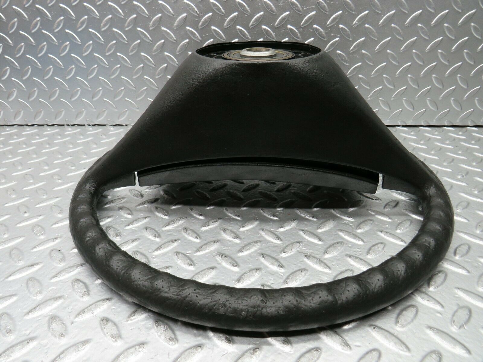 22931 Mercedes-Benz C123 230CE Coupe Steering Wheel 1264640017