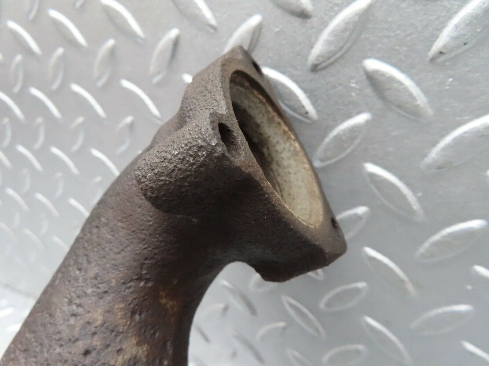 18184 Mercedes-Benz W111 220SE Coupe Exhaust Manifold Cylinder 1-3 1271420402